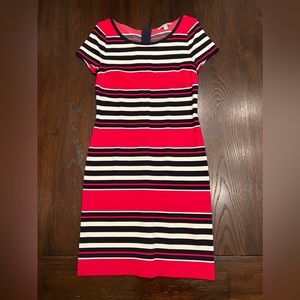 Banana Republic Short Sleeve Sheath Dress - Only Worn Once!! Size 6.